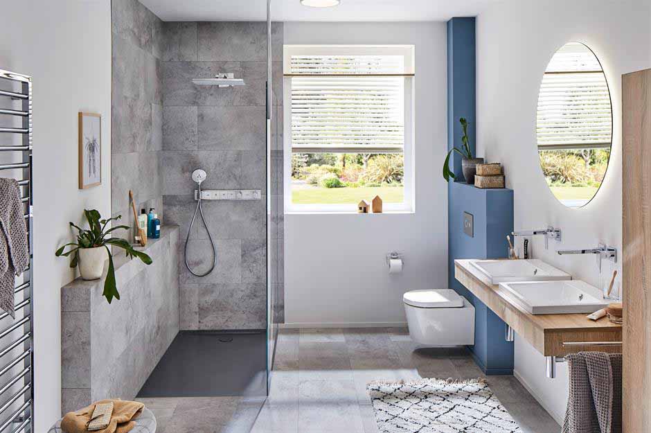 Spacious washroom with grey flooring